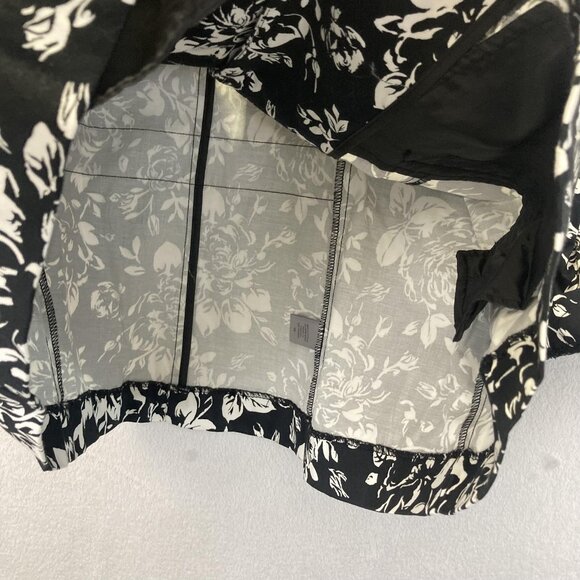 NWT Avenue Lighweight Floral Blazer Jacket Womens 18 Black White Ruched Sleeve - Picture 11 of 14